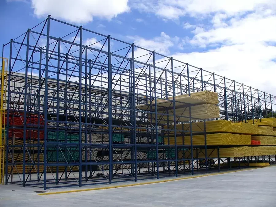 Estructuras metálicas para almacenamiento